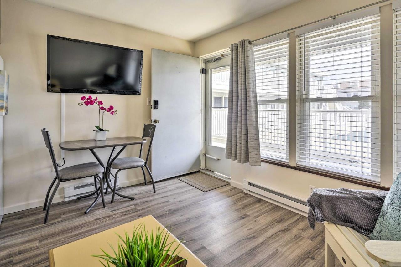 Brigantine Vacation Rental - Walk To Beach! Екстер'єр фото